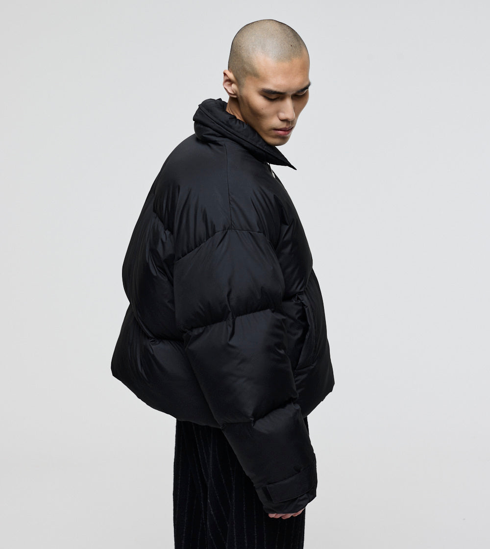 Armor Puffer Jacket Black